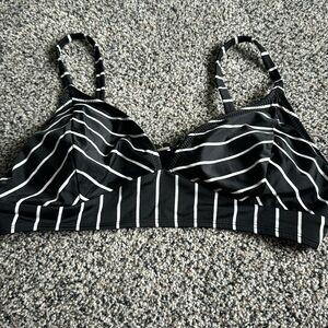 Womens Old Navy swim top.